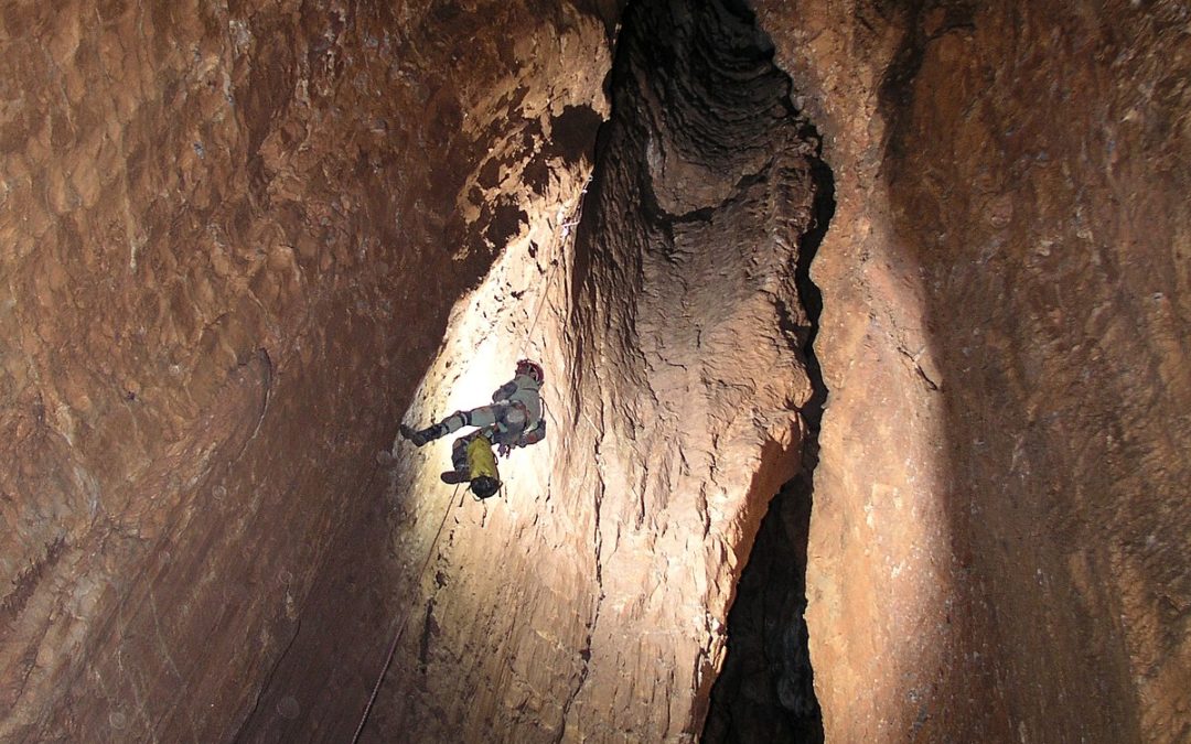 Le gouffre du Caladaïre, par Éric