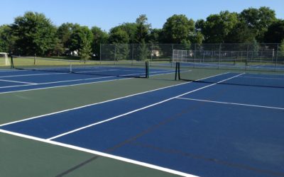 Shirley la professeure de tennis, par Éric